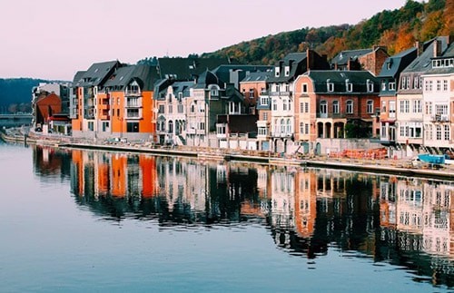 比利时的招聘机构 